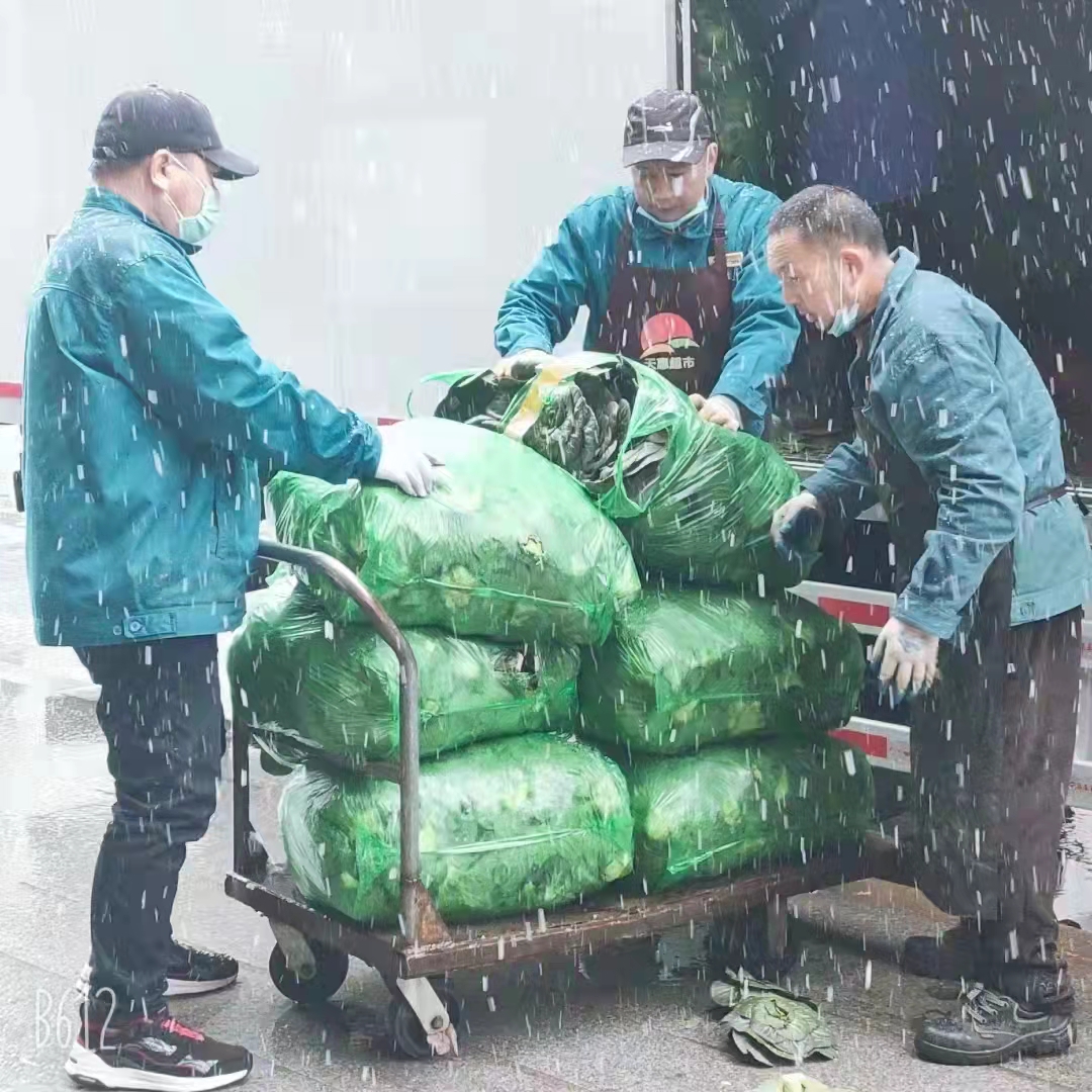 朝阳人无惧雨雪保供应